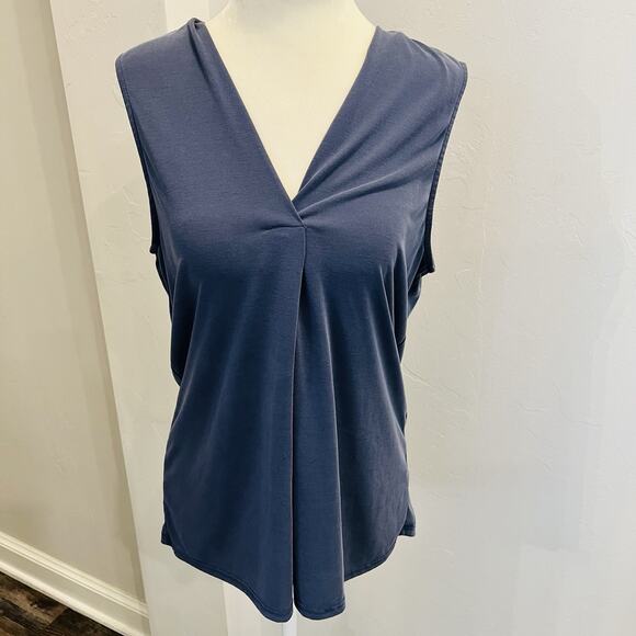 Green Envelope Tops - Green Envelope Women’s V Neck Sleeveless Shell Blue/Gray Size M (A0131)